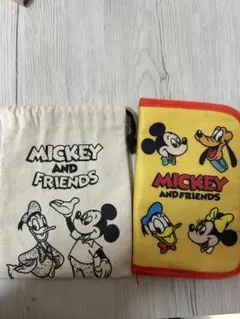 ミッキーアンドフレンズ　ポーチセット　巾着　マルチケース