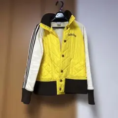 adidas イエロー キルティングジャケット