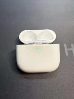 AirPods 第4世代 充電ケースのみ　ANC搭載