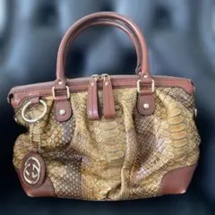 2026年最新】パイソン GUCCIの人気アイテム - メルカリ