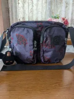 ☆美品☆キプリング　ショルダーバック