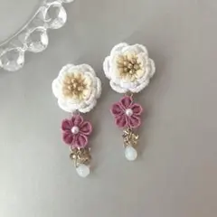 no.137 大ぶりカメリアピアス　イヤリング　和風　卒業式　袴　ホワイト