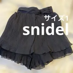 ほ*ア様 ネイビープリーツフレアミニスカートsnidelのサムネイル