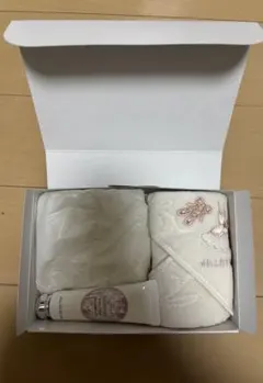 JILLSTUART ハンドクリーム＆タオルセット ギフトのサムネイル