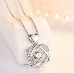 ダブルハート ネックレス　シルバー　ハート　ジルコニア　ホワイトデー