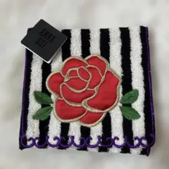 新品未使用　ANNA SUI ポケットタオルハンカチ　薔薇刺繍