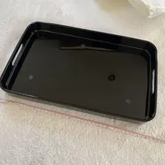 黒い長方形盆 花模様付きのサムネイル