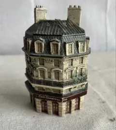 【希少品】響 /WORLD HOUSE BOTTLE スペイン　陶器 サントリー ウイスキー 響 ワールドハウスボトル オランダ 91'洋酒頒布