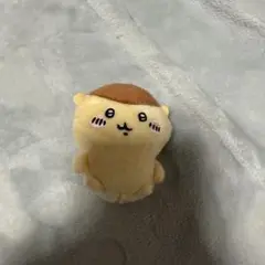 ちいかわ お座りぬいぐるみ　くりまんじゅう