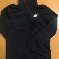 ナイキジャージ上のみ