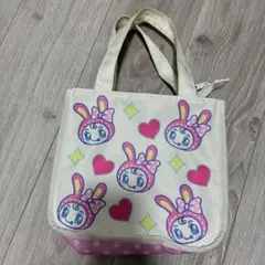 ベリエちゃん　メゾピアノ　キャラ総柄ランチバッグ　保冷バッグ