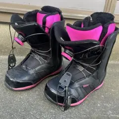 ⚠️12/26迄発送不可⚠️ RIDE スノボーブーツ 24.5 レディース 中古 2026年最新】RIDE スノーボード ブーツ(女性用)の人気アイテム - メルカリ