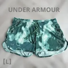 美品✨UNDER ARMOUR グリーン系ショートパンツ 【L】ジム　ヨガ　運動