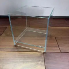 アクリルキューブ水槽45cm×45cm×45cmジャンク② - メルカリ