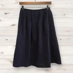 O388【ジーユー】GU フレアスカート（M）膝丈 無地 ウエストゴム 裏地あり
