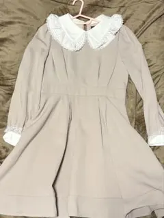 evelyn レース襟フレアワンピース ピンクベージュ