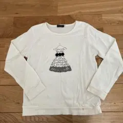 ［601］お値下げ　べべ　ホワイト 花 長袖カットソー