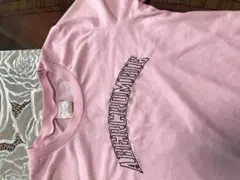 アバクロピンクTシャツ