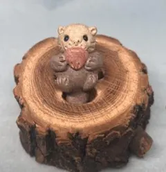 Item thumbnail for item 8d77bfd3-c900-4bdf-a541-b9f724c33acd