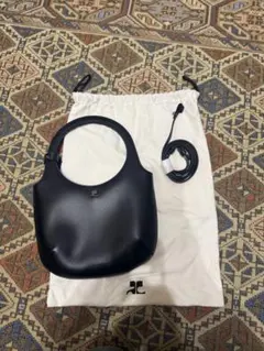 2026年最新】Courreges ショルダーバッグの人気アイテム - メルカリ