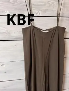 Item thumbnail for item 70c1ccc9-ab8d-4600-b078-3c3363787b3a