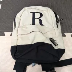 マッドパイ　イニシャルリュック　『R』
