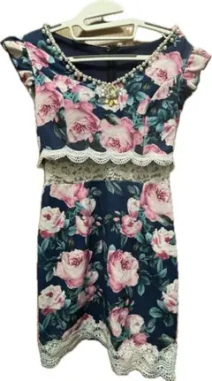 Item thumbnail for item 75a2c25f-460c-4c97-8c58-4a34fb74696f