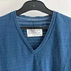 AZUL Vネック Tシャツ 青