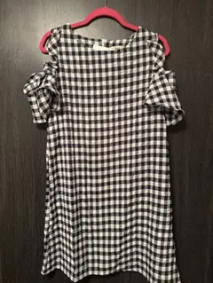 新品未使用　チェック柄　オフショルダーミニワンピース