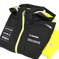 本日最終！ DESCENTE デサント 子供 スキーウェア 150 上下