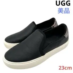 〈美品〉UGG アグ【23cm】レザー スリッポン 黒 ブラック