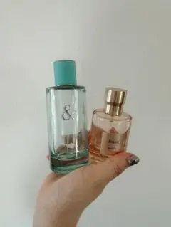 香水空き瓶　AHRES Tiffany&love her