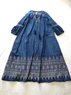 値下げヌキテパ 刺繍ロングワンピース エンブロイダリー デニム