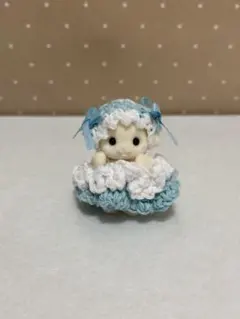 シルバニアファミリー ミニチュアドール服 赤ちゃんサイズ 白青ワンピース