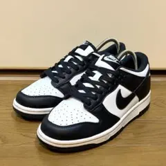 ダンクロー スニーカー