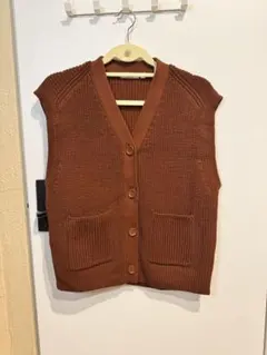 ユニクロU ニットベスト ブラウン