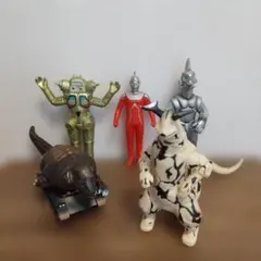 ウルトラマン 怪獣 待ちぼうけ8体セット➕サウナジャミラ - メルカリ