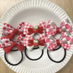 ハンドメイド キッズ リボン ヘアゴム セット 　＊赤いちご×チェック＊