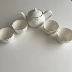 ウンガロ　茶器セット