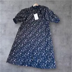 【新品タグ付】シーズンリーズン ボタニカル柄 ロングシャツワンピース L 紺のサムネイル