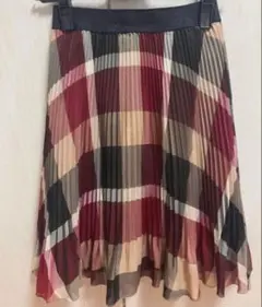 ブルーレーベルクレストブリッジ　チェック柄 ひざ丈プリーツスカート　バーバリー
