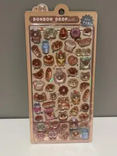 ボンボンドロップシール　パン　クーリア