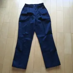 スラックス センタープレス 黒