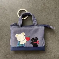 新品未使用 ファミリア くまの刺繍 キーケース ネイビー ファスナー
