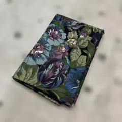 約 1.1m × 3m 綿生地 花柄 紫 青 黒 総柄 コットン