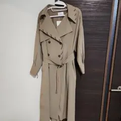 ムルーア　ベージュ ダブルブレスト トレンチコート