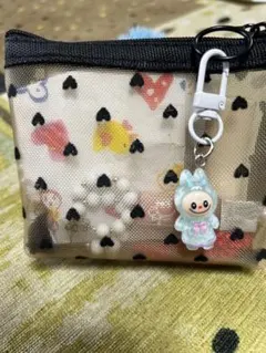 可愛いデザイン ラブブ キーホルダー2点セット開封してない中身は楽しみ