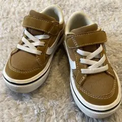 Item thumbnail for item fac7bb8d-92f6-47f6-98bd-9e76b1ec65fe