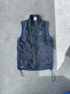 Old adidas ベスト