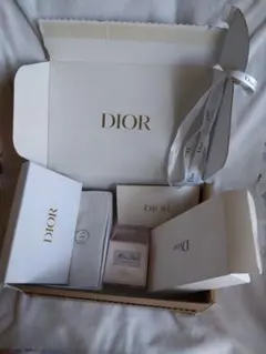 Dior ギフトボックス 空箱 段ボール カード